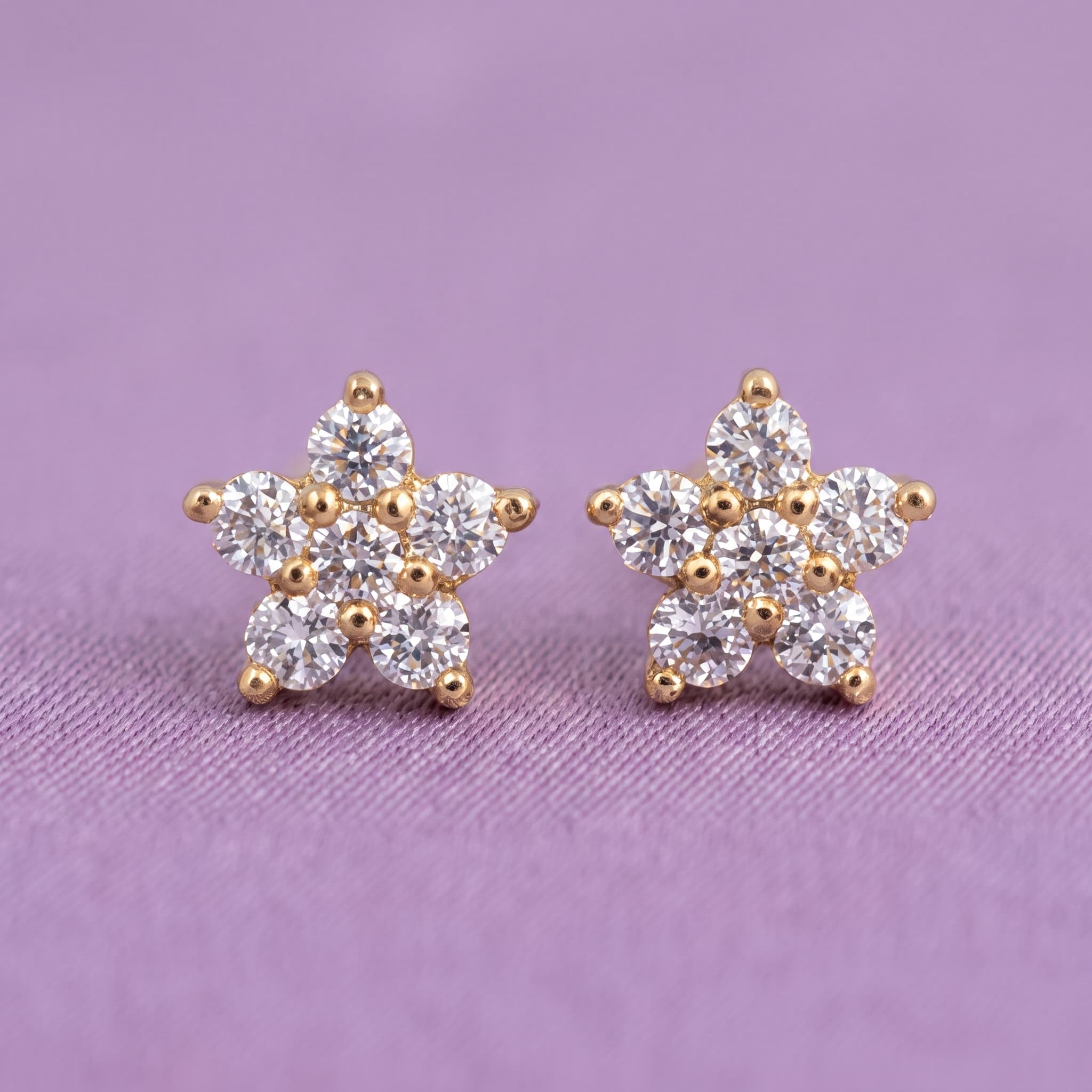 Star Zirconia Nose Stud